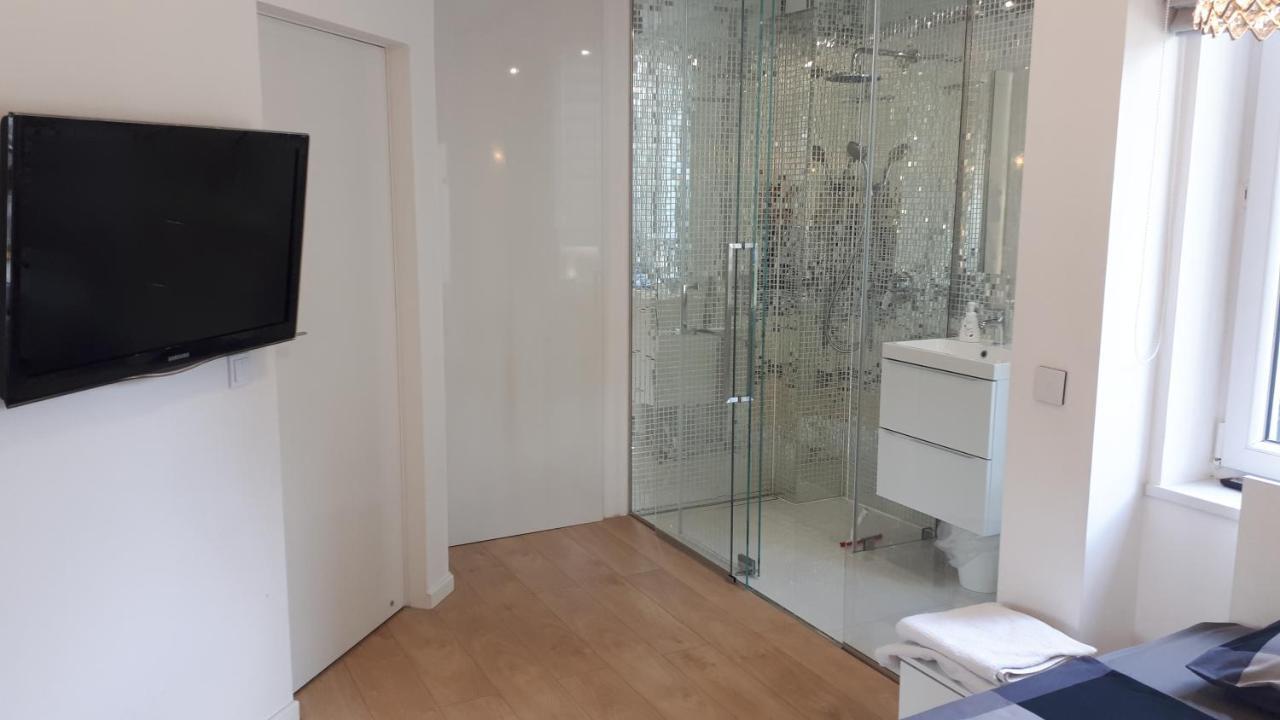 Luxury Apartment With Own Parking Chorzów Exterior foto